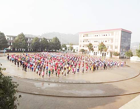 萬華巖中學(xué) 萬華巖中學(xué)